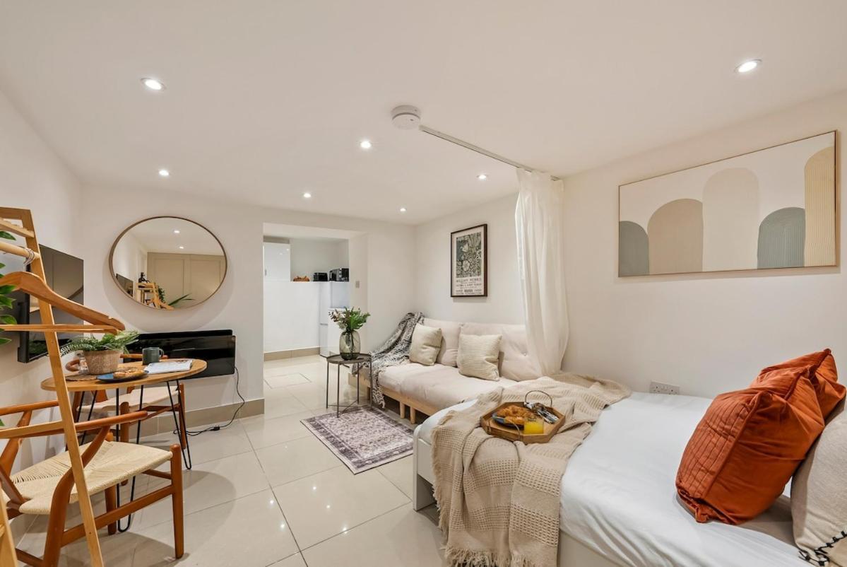 Chic Retreat In Little Venice Appartamento Londra